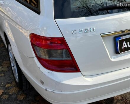 Мерседес С Класс 2010 в Киеве на Automoto.ua Белый Мерседес С Класс, объемом двигателя 2.1 л и пробегом 412 тыс. км за 8990 $, фото 13 на Automoto.ua
