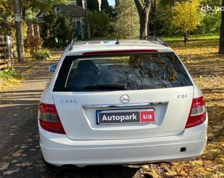 Мерседес С Класс 2010 в Киеве на Automoto.ua Белый Мерседес С Класс, объемом двигателя 2.1 л и пробегом 412 тыс. км за 8990 $, фото 8 на Automoto.ua