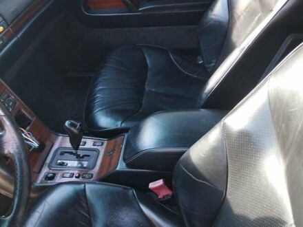 Мерседес С Клас 1992 у Вінниці на Automoto.ua Білий Мерседес С Клас, об'ємом двигуна 2.96 л та пробігом 300 тис. км за 4000 $, фото 1 на Automoto.ua