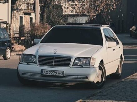 Білий Мерседес С Клас, об'ємом двигуна 2.8 л та пробігом 500 тис. км за 8000 $, фото 1 на Automoto.ua
