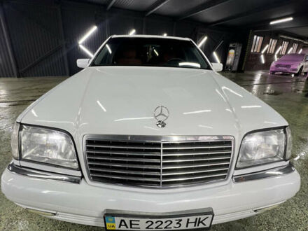 Білий Мерседес С Клас, об'ємом двигуна 4.2 л та пробігом 260 тис. км за 8950 $, фото 1 на Automoto.ua