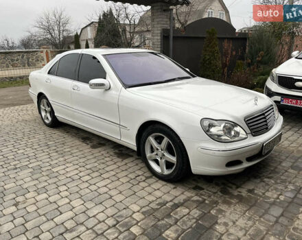 Белый Мерседес С Класс, объемом двигателя 3.2 л и пробегом 350 тыс. км за 7900 $, фото 1 на Automoto.ua