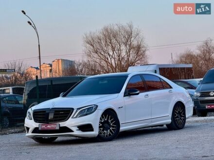 Белый Мерседес С Класс, объемом двигателя 5.5 л и пробегом 347 тыс. км за 12800 $, фото 1 на Automoto.ua