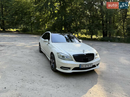 Мерседес С Класс 2010 в Львове на Automoto.ua Белый Мерседес С Класс, объемом двигателя 5.46 л и пробегом 98 тыс. км за 25000 $, фото 1 на Automoto.ua