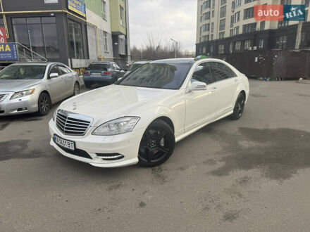Мерседес С Клас 2011 у Києві на Automoto.ua Білий Мерседес С Клас, об'ємом двигуна 4.7 л та пробігом 213 тис. км за 16000 $, фото 1 на Automoto.ua