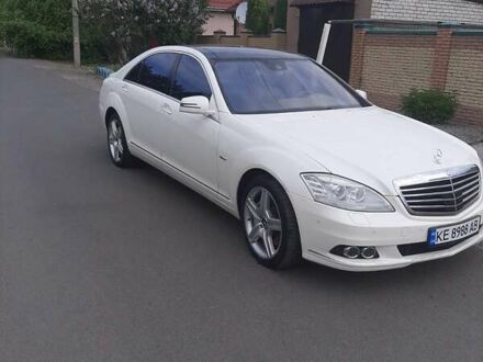 Мерседес С Клас 2012 у Дніпро (Дніпропетровську) на Automoto.ua Білий Мерседес С Клас, об'ємом двигуна 4.66 л та пробігом 172 тис. км за 16200 $, фото 1 на Automoto.ua