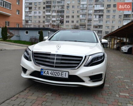Белый Мерседес С Класс, объемом двигателя 4.66 л и пробегом 123 тыс. км за 28900 $, фото 1 на Automoto.ua