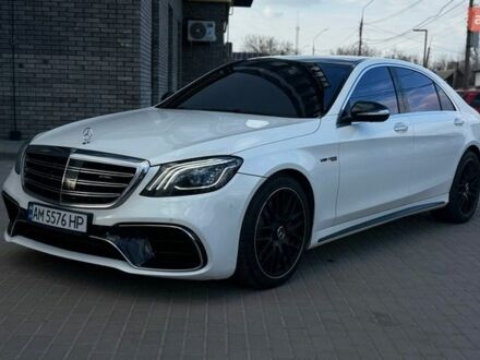 Белый Мерседес С Класс, объемом двигателя 5.46 л и пробегом 80 тыс. км за 46500 $, фото 1 на Automoto.ua
