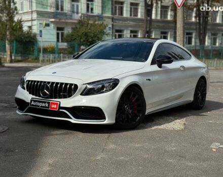 Білий Мерседес С Клас, об'ємом двигуна 3 л та пробігом 88 тис. км за 30940 $, фото 1 на Automoto.ua