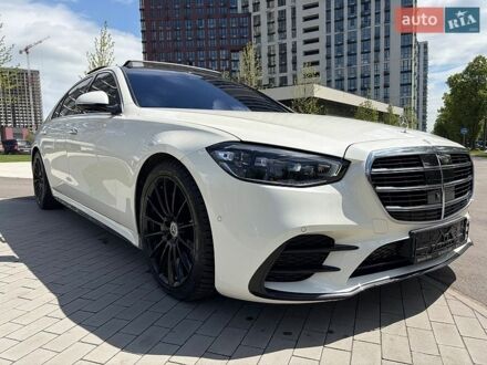 Белый Мерседес С Класс, объемом двигателя 3 л и пробегом 76 тыс. км за 99300 $, фото 1 на Automoto.ua