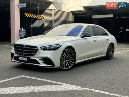 Мерседес С Клас 2021 у Києві на Automoto.ua Білий Мерседес С Клас, об'ємом двигуна 3 л та пробігом 45 тис. км за 115000 $, фото 1 на Automoto.ua