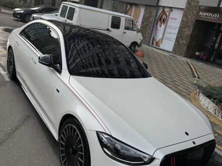 Білий Мерседес С Клас, об'ємом двигуна 3.98 л та пробігом 80 тис. км за 149999 $, фото 1 на Automoto.ua