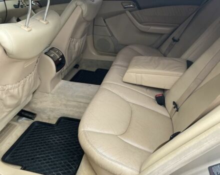 Бежевий Мерседес С Клас, об'ємом двигуна 5 л та пробігом 326 тис. км за 6000 $, фото 5 на Automoto.ua