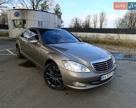 Бежевый Мерседес С Класс, объемом двигателя 4.7 л и пробегом 389 тыс. км за 12500 $, фото 12 на Automoto.ua