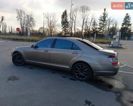 Бежевый Мерседес С Класс, объемом двигателя 4.7 л и пробегом 389 тыс. км за 12500 $, фото 40 на Automoto.ua