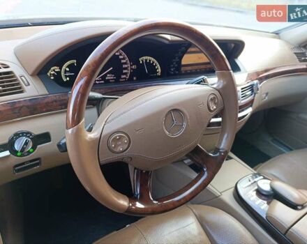 Бежевый Мерседес С Класс, объемом двигателя 4.7 л и пробегом 389 тыс. км за 12500 $, фото 62 на Automoto.ua