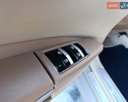 Бежевый Мерседес С Класс, объемом двигателя 4.7 л и пробегом 389 тыс. км за 12500 $, фото 57 на Automoto.ua