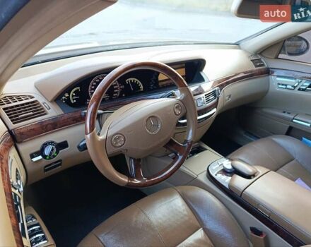 Бежевый Мерседес С Класс, объемом двигателя 4.7 л и пробегом 389 тыс. км за 12500 $, фото 61 на Automoto.ua