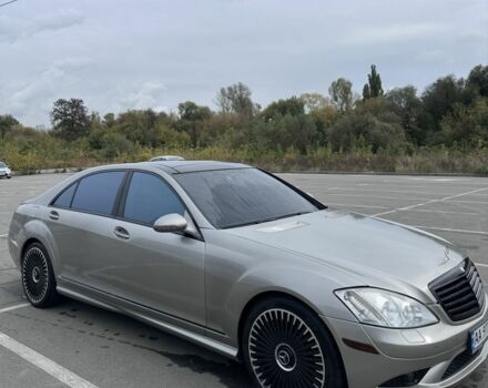 Бежевий Мерседес С Клас, об'ємом двигуна 5.5 л та пробігом 225 тис. км за 19000 $, фото 3 на Automoto.ua