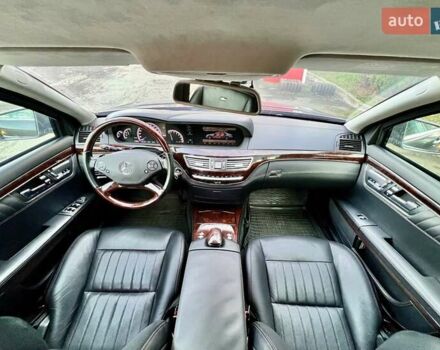 Бежевый Мерседес С Класс, объемом двигателя 6 л и пробегом 120 тыс. км за 44999 $, фото 32 на Automoto.ua