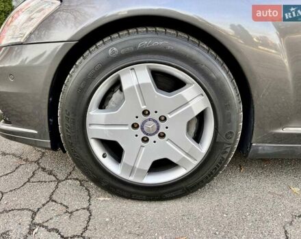 Бежевый Мерседес С Класс, объемом двигателя 6 л и пробегом 120 тыс. км за 44999 $, фото 13 на Automoto.ua