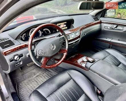 Бежевый Мерседес С Класс, объемом двигателя 6 л и пробегом 120 тыс. км за 44999 $, фото 18 на Automoto.ua