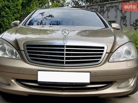 Мерседес С Клас 2008 у Хмельницькому на Automoto.ua Бежевий Мерседес С Клас, об'ємом двигуна 4.66 л та пробігом 387 тис. км за 15500 $, фото 1 на Automoto.ua