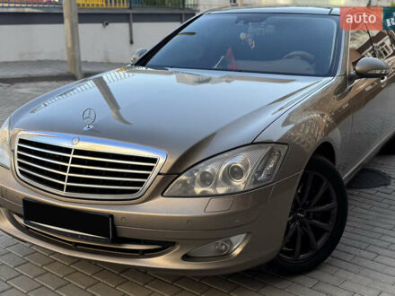 Мерседес С Клас 2008 у Хмельницькому на Automoto.ua Бежевий Мерседес С Клас, об'ємом двигуна 4.7 л та пробігом 388 тис. км за 13700 $, фото 1 на Automoto.ua