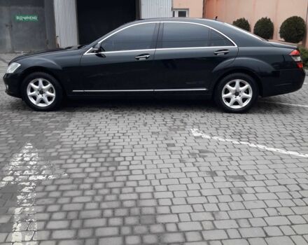 Черный Мерседес С Класс, объемом двигателя 3.5 л и пробегом 2 тыс. км за 12500 $, фото 3 на Automoto.ua