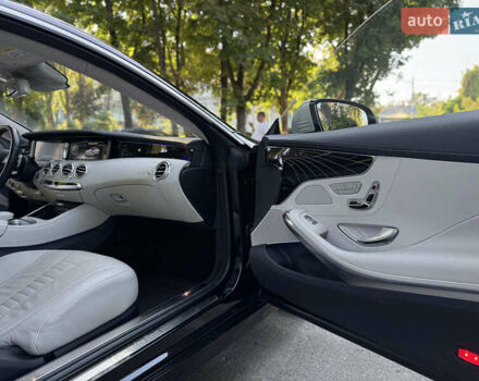 Черный Мерседес С Класс, объемом двигателя 3 л и пробегом 74 тыс. км за 58990 $, фото 52 на Automoto.ua