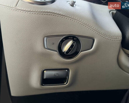 Черный Мерседес С Класс, объемом двигателя 3 л и пробегом 74 тыс. км за 58990 $, фото 49 на Automoto.ua