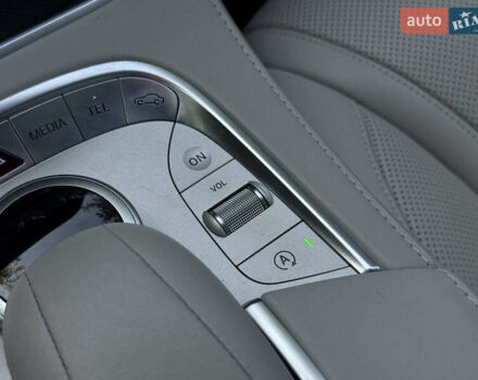 Черный Мерседес С Класс, объемом двигателя 3 л и пробегом 74 тыс. км за 58990 $, фото 41 на Automoto.ua