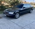 Чорний Мерседес С Клас, об'ємом двигуна 3.2 л та пробігом 350 тис. км за 5500 $, фото 1 на Automoto.ua