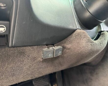 Черный Мерседес С Класс, объемом двигателя 6 л и пробегом 390 тыс. км за 4000 $, фото 11 на Automoto.ua