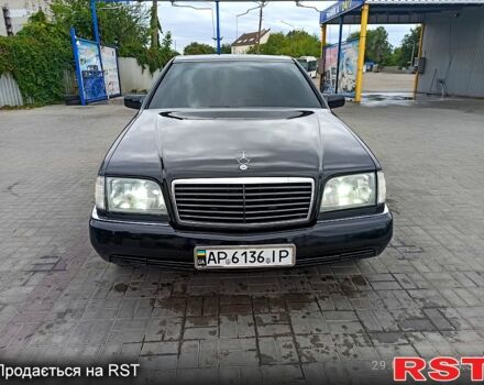 Мерседес С Клас 1993 у Запоріжжя на Automoto.ua Чорний Мерседес С Клас, об'ємом двигуна 2.8 л та пробігом 338 тис. км за 5500 $, фото 1 на Automoto.ua