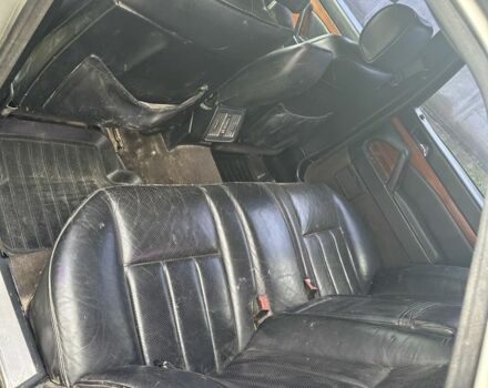 Чорний Мерседес С Клас, об'ємом двигуна 2.8 л та пробігом 400 тис. км за 3200 $, фото 6 на Automoto.ua