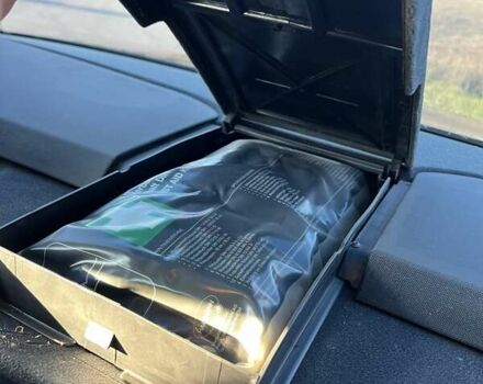 Черный Мерседес С Класс, объемом двигателя 2.8 л и пробегом 293 тыс. км за 9000 $, фото 36 на Automoto.ua