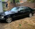 Черный Мерседес С Класс, объемом двигателя 4.2 л и пробегом 150 тыс. км за 10000 $, фото 1 на Automoto.ua