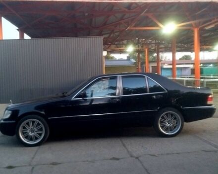 Черный Мерседес С Класс, объемом двигателя 3.4 л и пробегом 480 тыс. км за 6500 $, фото 3 на Automoto.ua