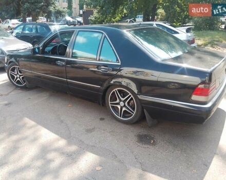 Чорний Мерседес С Клас, об'ємом двигуна 3.45 л та пробігом 638 тис. км за 4000 $, фото 1 на Automoto.ua