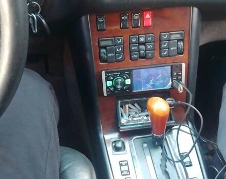 Чорний Мерседес С Клас, об'ємом двигуна 3.45 л та пробігом 638 тис. км за 4000 $, фото 5 на Automoto.ua