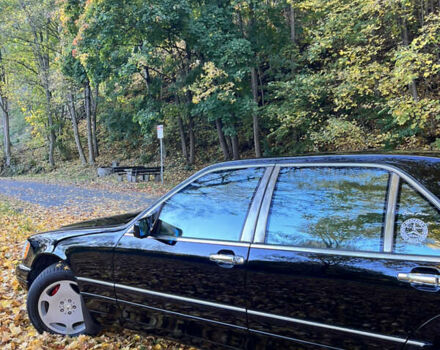 Черный Мерседес С Класс, объемом двигателя 5 л и пробегом 347 тыс. км за 23217 $, фото 28 на Automoto.ua