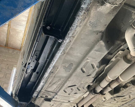 Черный Мерседес С Класс, объемом двигателя 5 л и пробегом 347 тыс. км за 23217 $, фото 52 на Automoto.ua