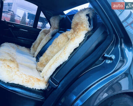 Чорний Мерседес С Клас, об'ємом двигуна 3.5 л та пробігом 400 тис. км за 4500 $, фото 11 на Automoto.ua