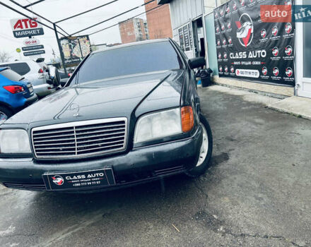 Черный Мерседес С Класс, объемом двигателя 3.5 л и пробегом 380 тыс. км за 3800 $, фото 8 на Automoto.ua
