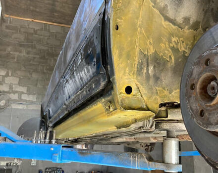 Черный Мерседес С Класс, объемом двигателя 5 л и пробегом 347 тыс. км за 23217 $, фото 37 на Automoto.ua