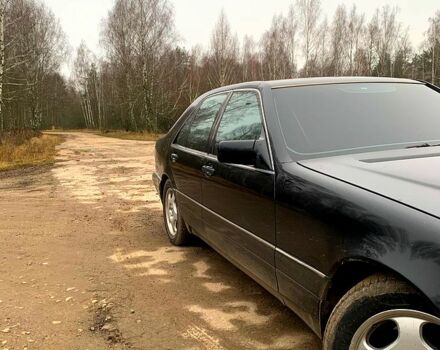 Черный Мерседес С Класс, объемом двигателя 3.2 л и пробегом 446 тыс. км за 5500 $, фото 2 на Automoto.ua