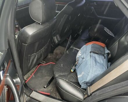 Черный Мерседес С Класс, объемом двигателя 4.2 л и пробегом 900 тыс. км за 2800 $, фото 6 на Automoto.ua