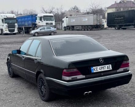 Черный Мерседес С Класс, объемом двигателя 3.5 л и пробегом 444 тыс. км за 6500 $, фото 1 на Automoto.ua