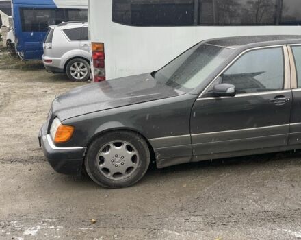 Черный Мерседес С Класс, объемом двигателя 4.2 л и пробегом 900 тыс. км за 2800 $, фото 2 на Automoto.ua